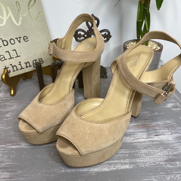 MICHAEL Michael Kors tan leather adjustable ankle strap block heels 9.5M - Picture 1 of 11